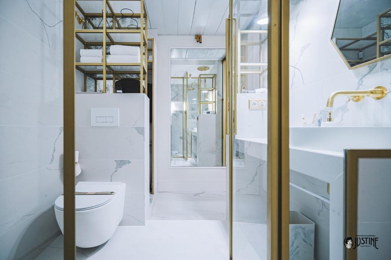 Suite Kintsugi By Justine Apartments Apartamento Turistico En Madrid Rio Kültér fotó