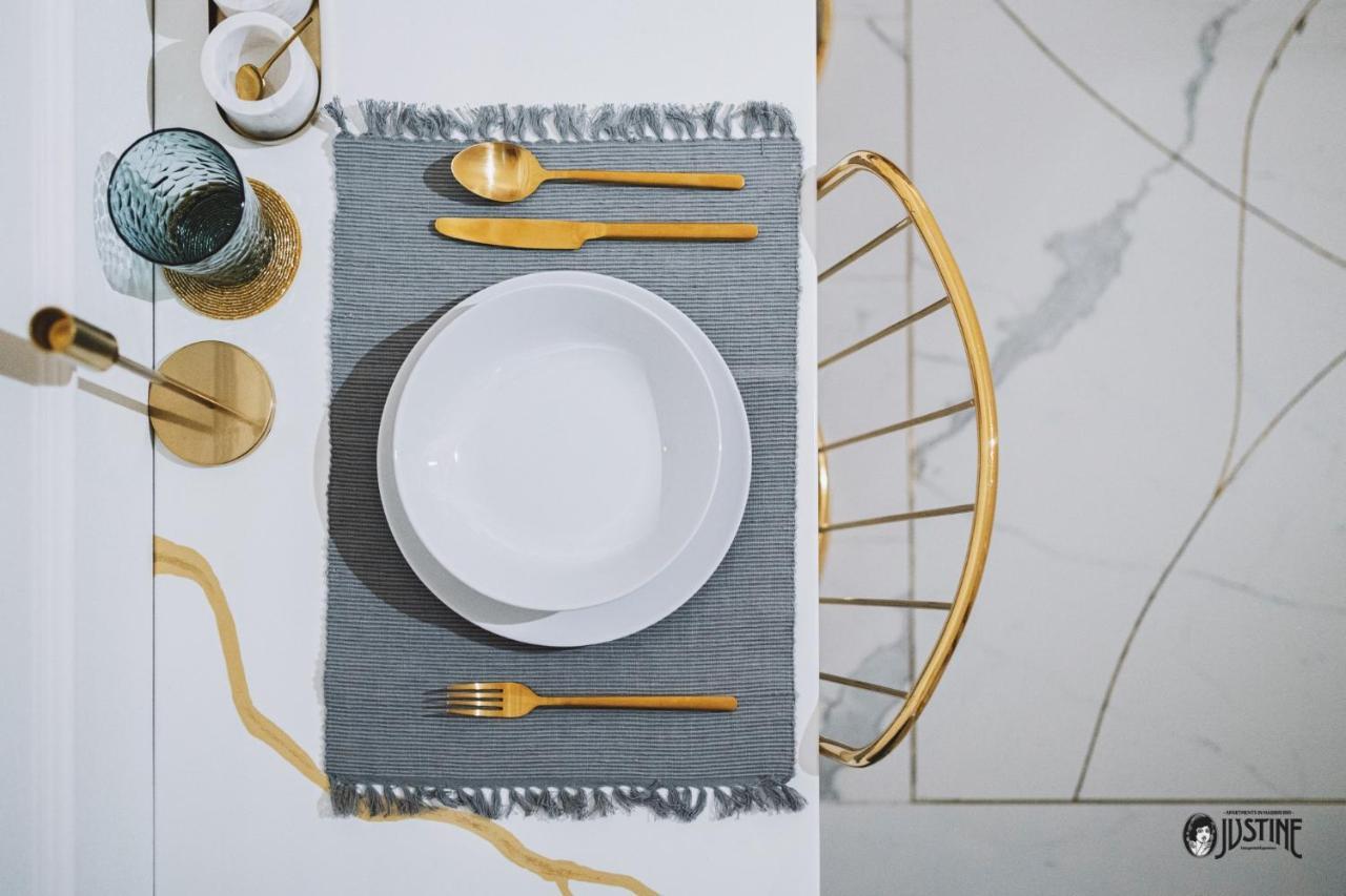 Suite Kintsugi By Justine Apartments Apartamento Turistico En Madrid Rio Kültér fotó